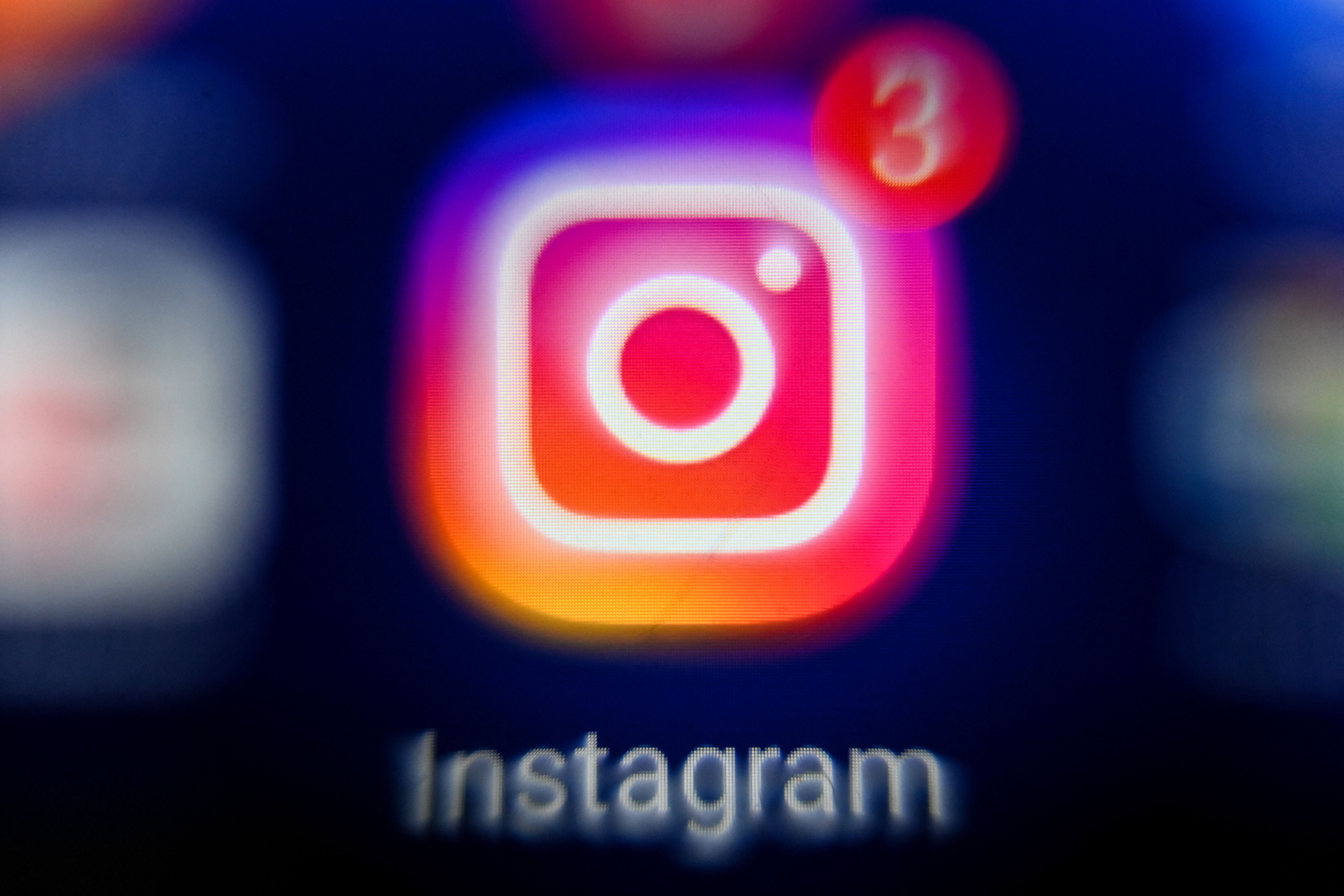 Instagram mobile phone number screening and query software tools